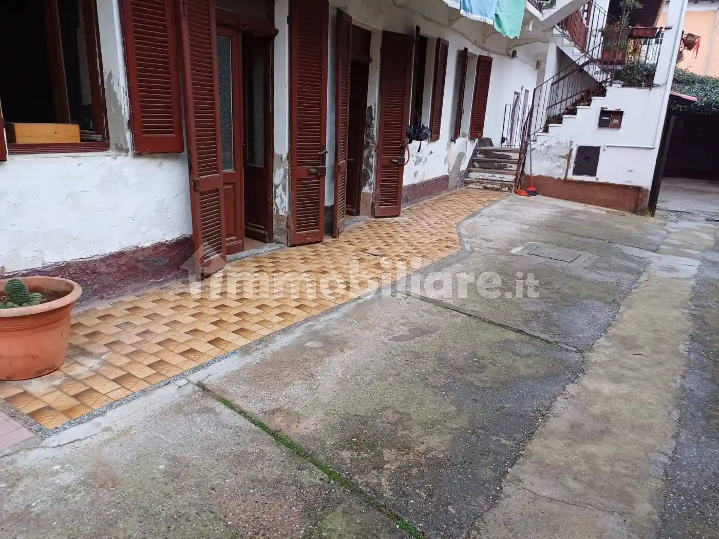 Appartamento in vendita a Varallo Pombia