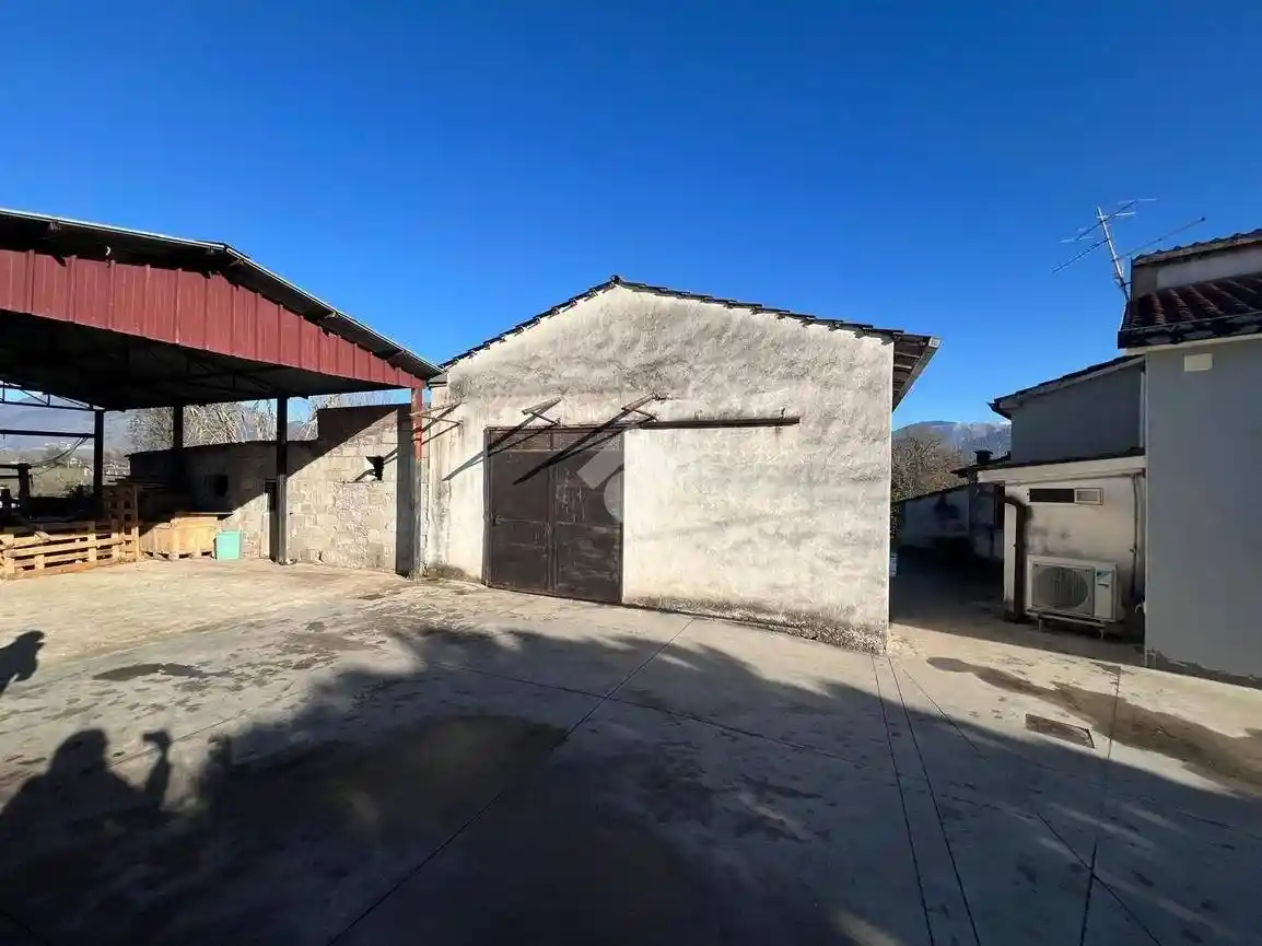 Rustico - Casale in vendita a Cassino