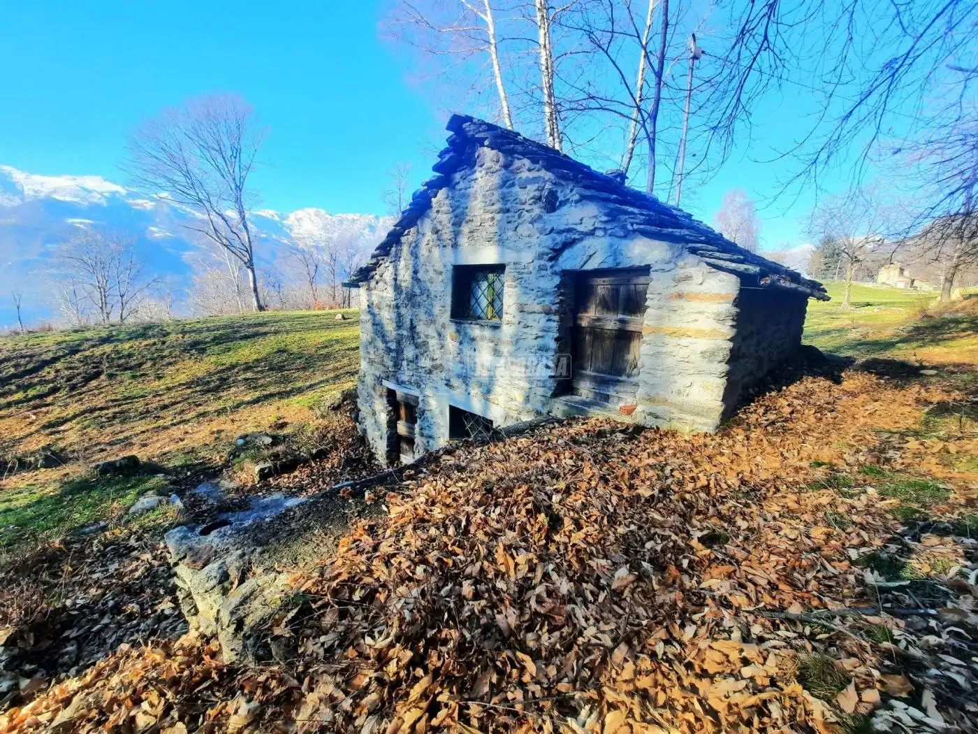 Casa indipendente in vendita a Settimo Vittone
