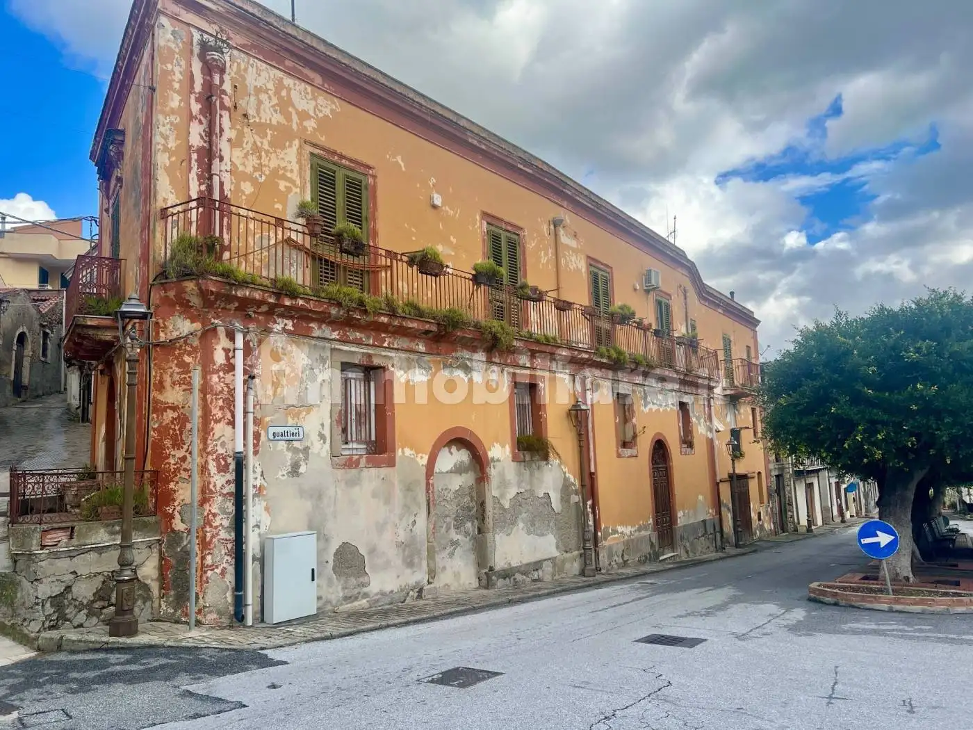 Casa indipendente in vendita a Gualtieri Sicaminò