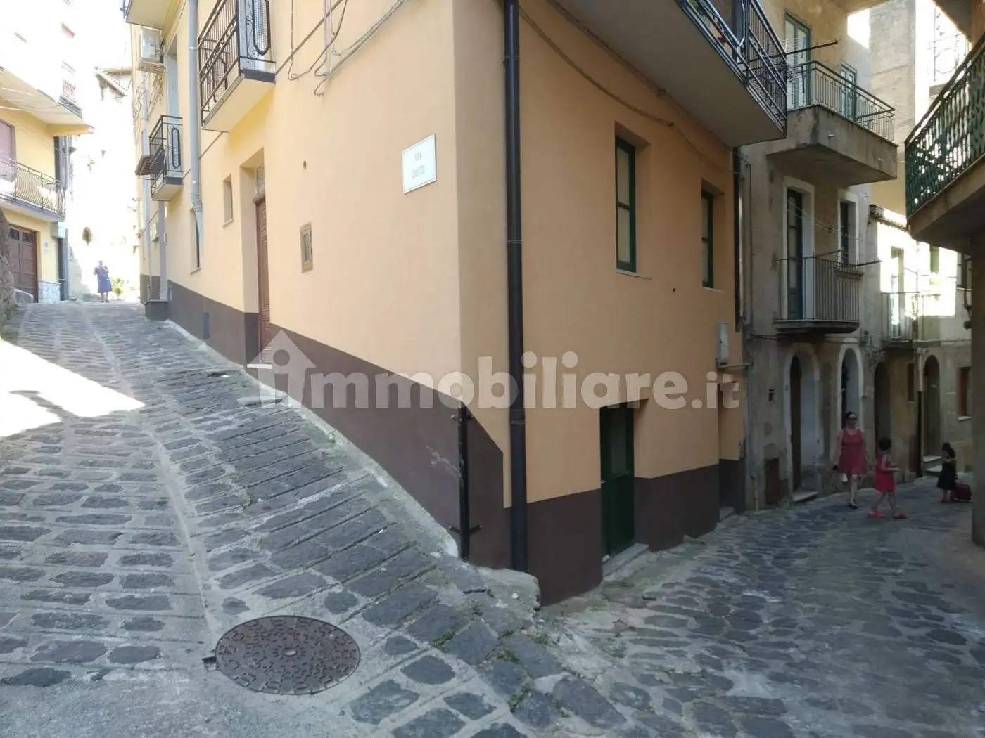 Bilocale via Dante Alighieri 2, Alcara li Fusi