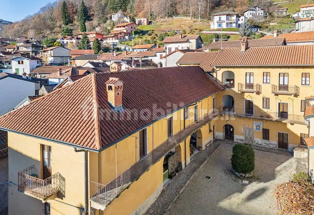 Appartamento in vendita a Gignese