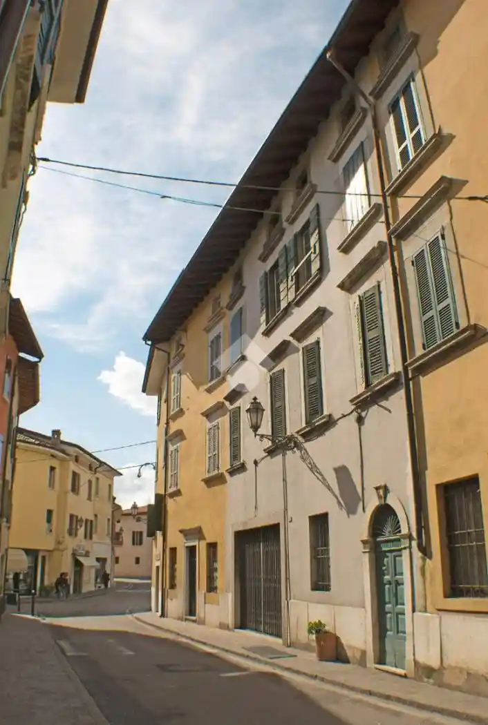 Rustico - Casale in vendita a Bedizzole