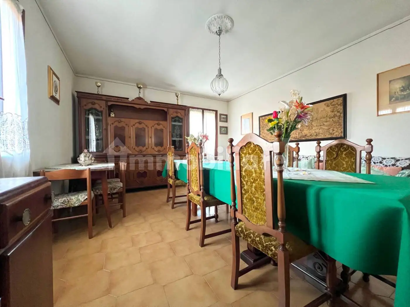 Villa unifamiliare, buono stato, 377 m², Centro, Baiso - foto 2