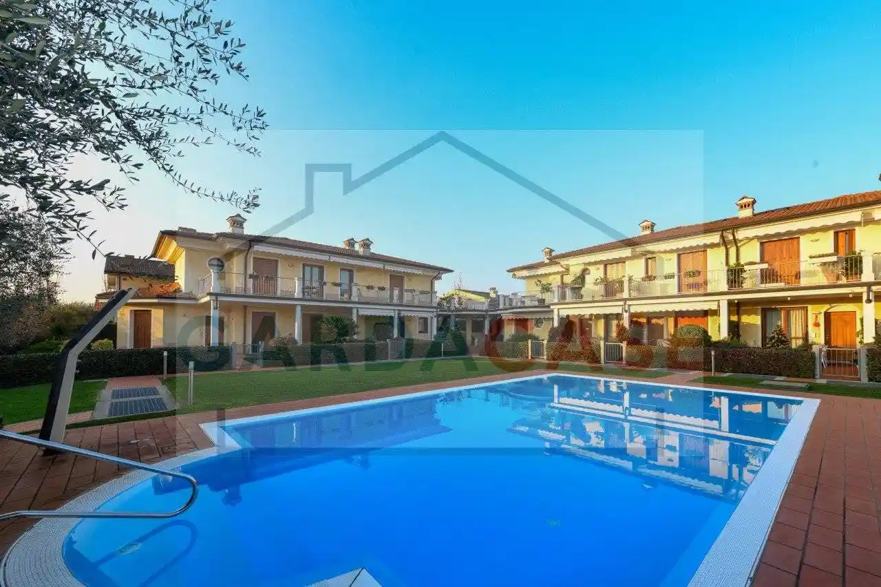 Villa in vendita a Sirmione