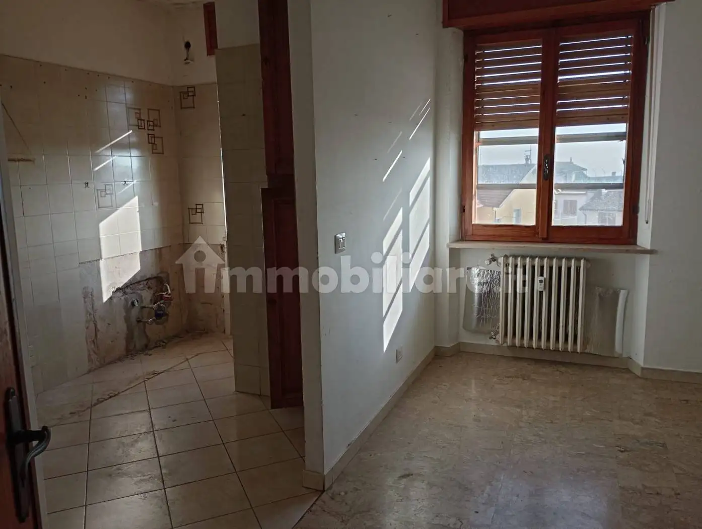 Trilocale via Benedetto Cairoli 1, Centro, Calosso - foto 3