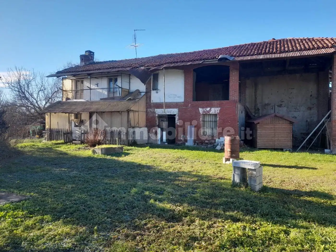 Rustico - Casale in vendita a Carignano