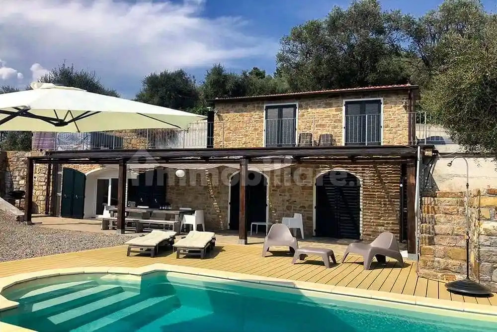Villa in vendita a Civezza