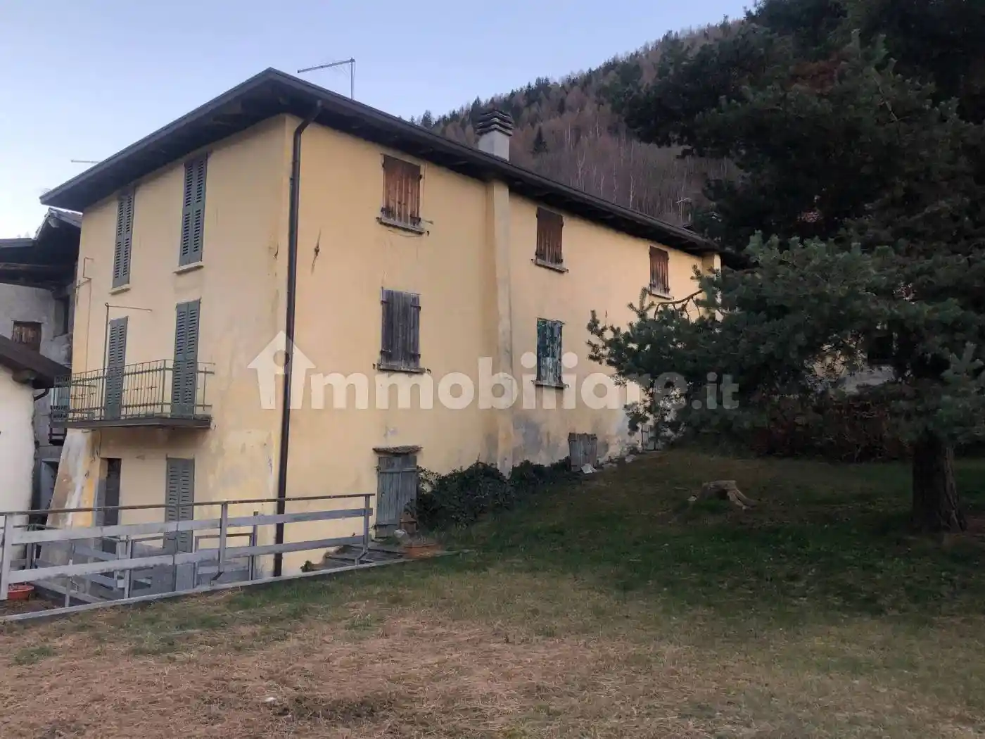 Casa indipendente in vendita a Corteno Golgi
