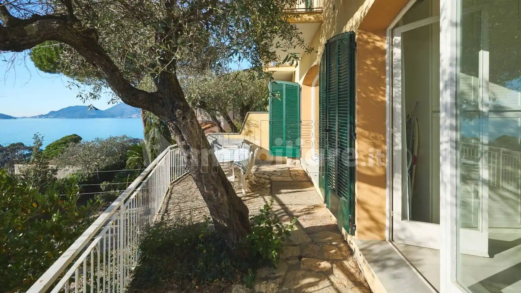 Appartamento in vendita a Lerici