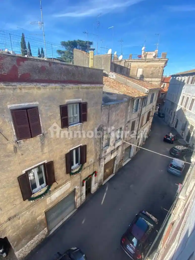 Appartamento in affitto a Tivoli