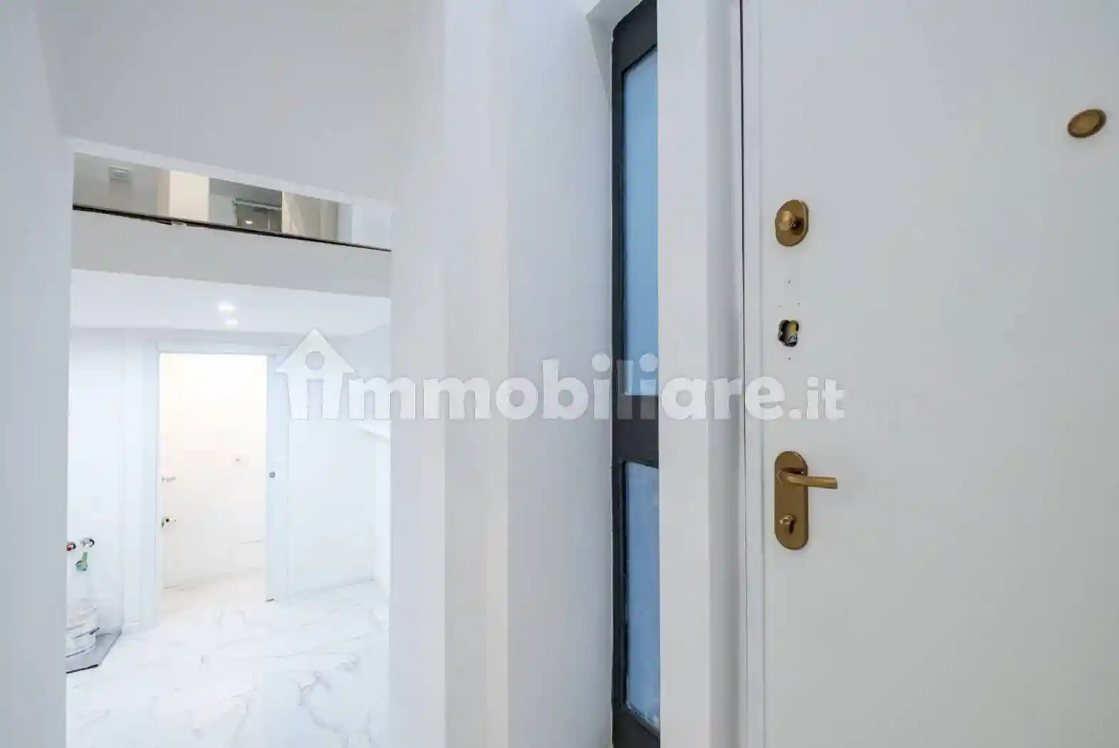 Trilocale via Scaldasole 14, Ticinese, Milano - foto 2