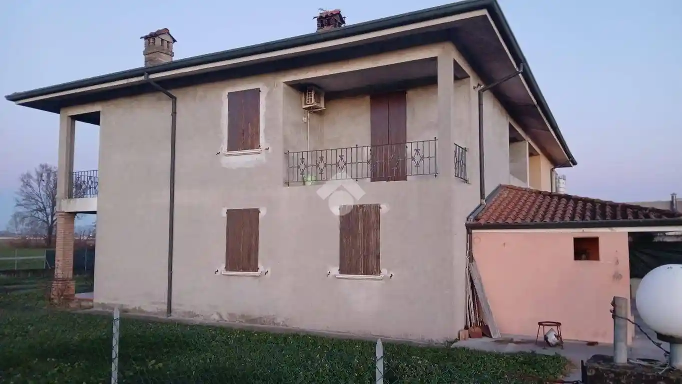 Villa in vendita a Isorella