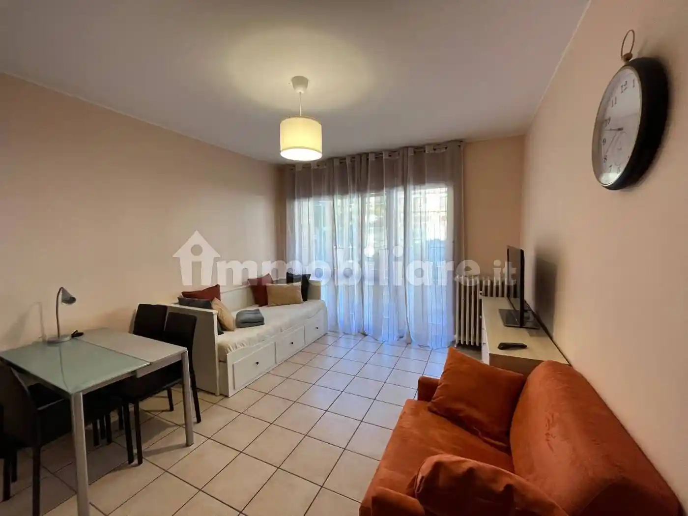 Appartamento in affitto a Lesa