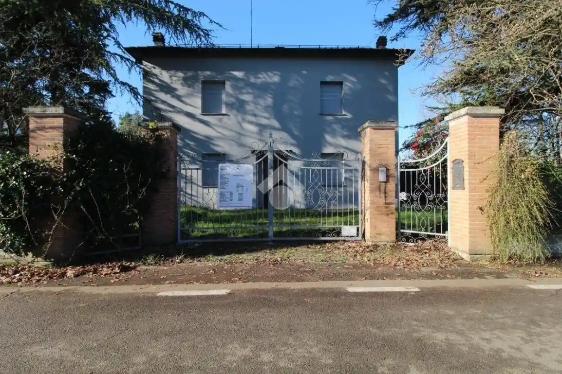 Villa in vendita a Reggio Emilia
