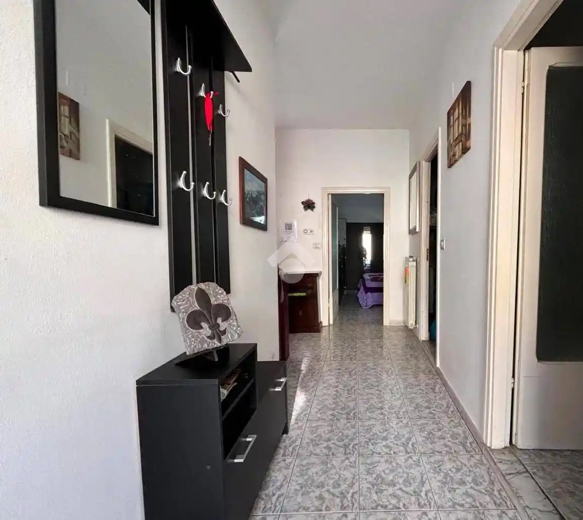 Trilocale corso vittorio emanuele 136, Farnese - foto 3