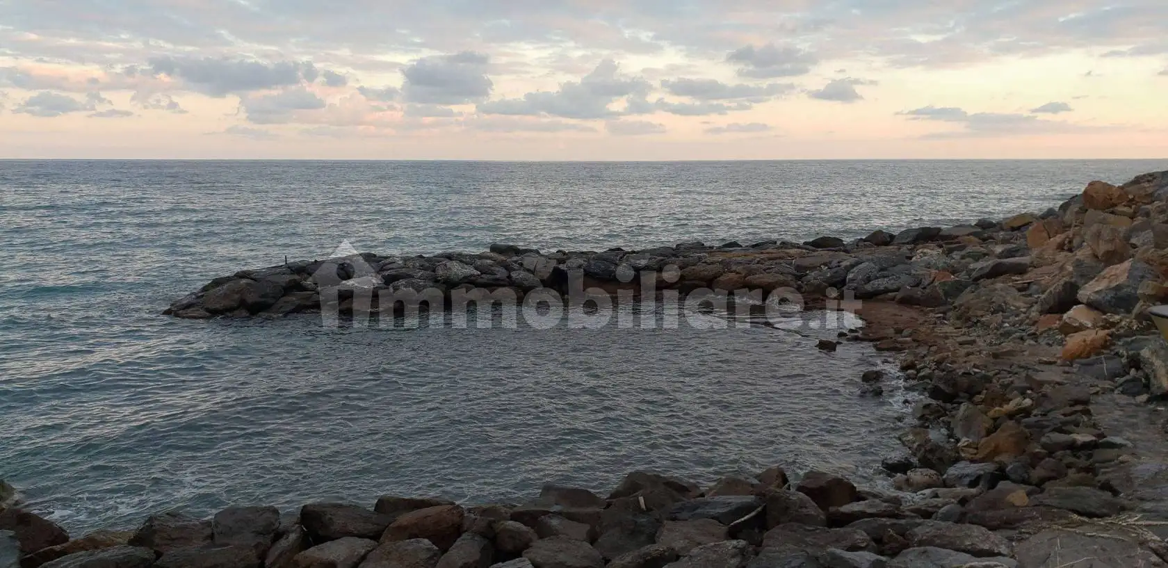 Appartamento in affitto a Andora