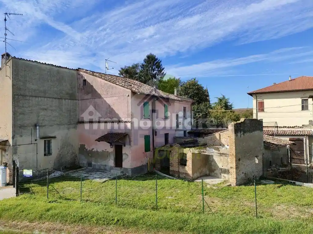Casa indipendente in vendita a Piadena Drizzona