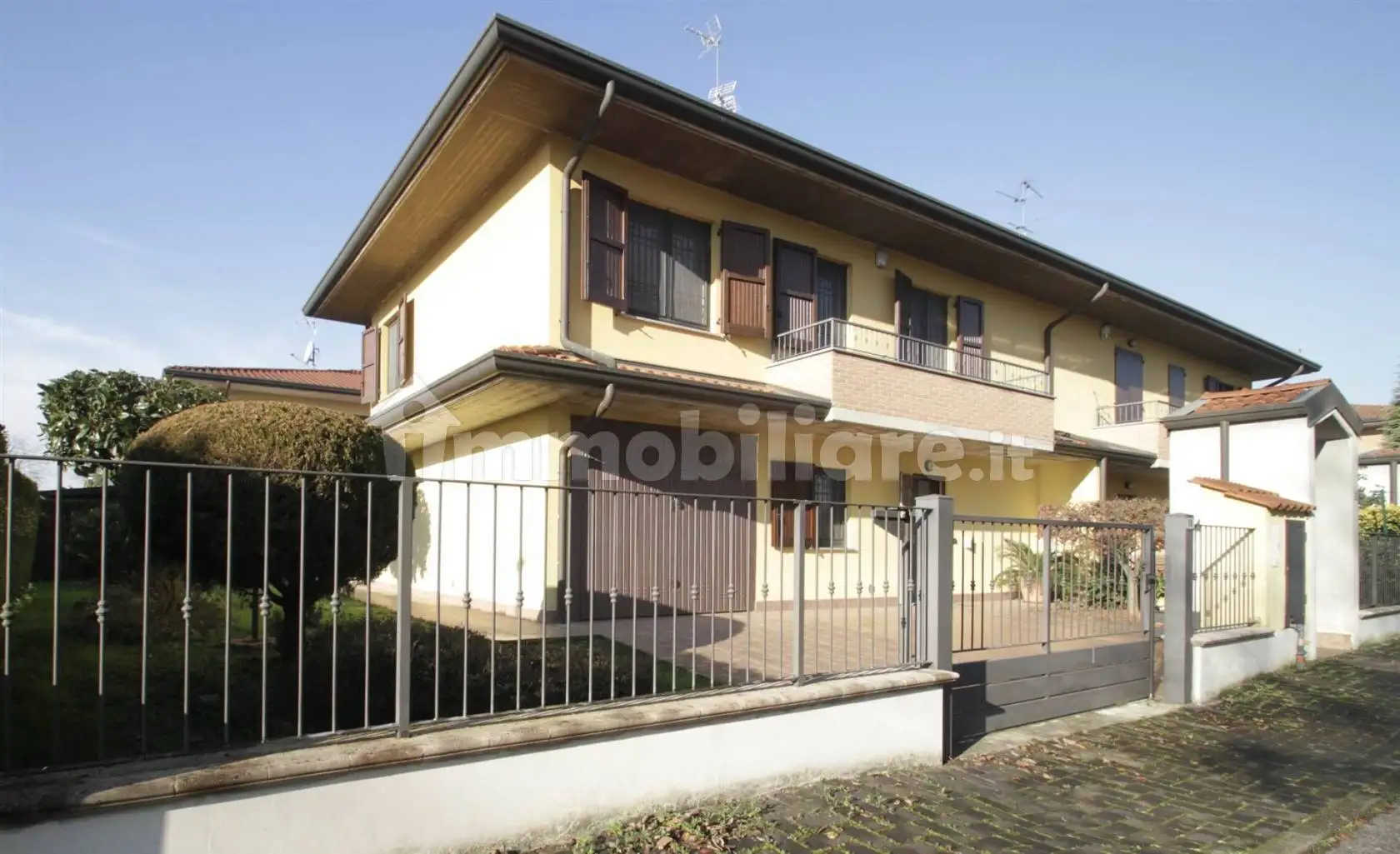 Villa in vendita a Arzago d'Adda