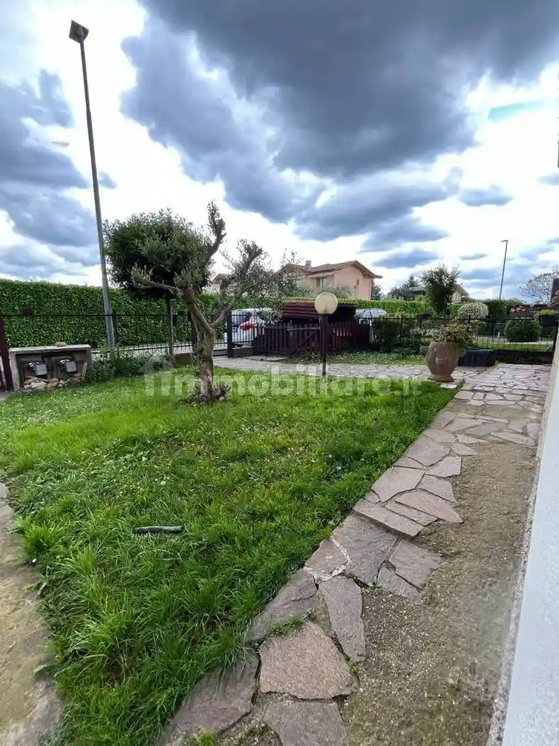 Appartamento in vendita a Treviolo