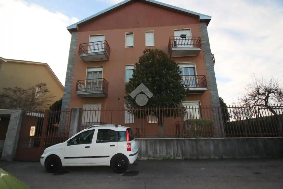Appartamento in vendita a Rho