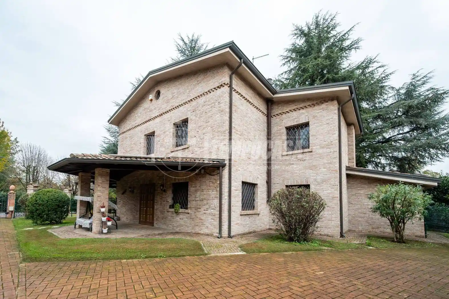 Villa in vendita a Castelnuovo Rangone