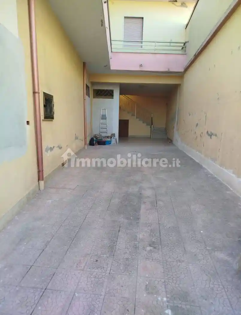 Appartamento in vendita a Francolise