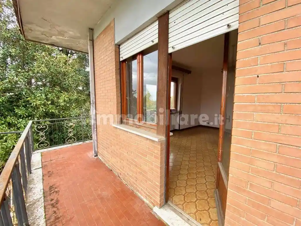 Appartamento in vendita a Cave