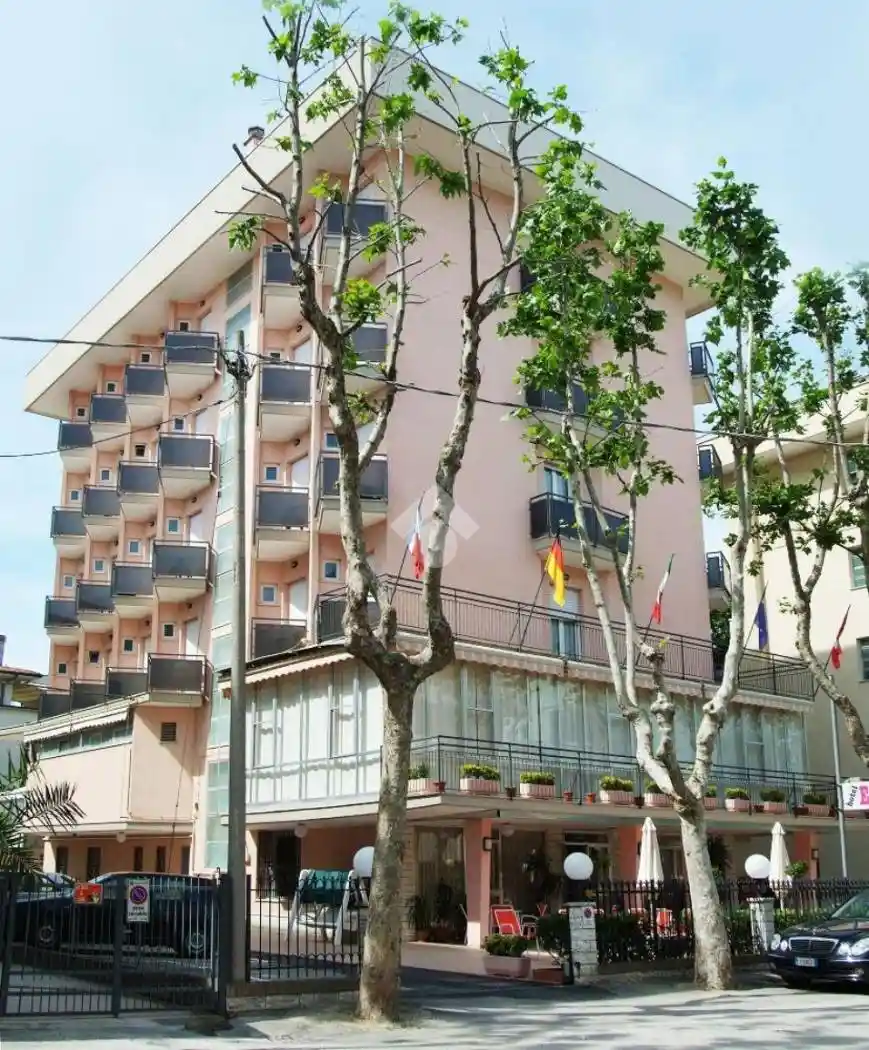 Palazzo - Edificio in vendita a Rimini