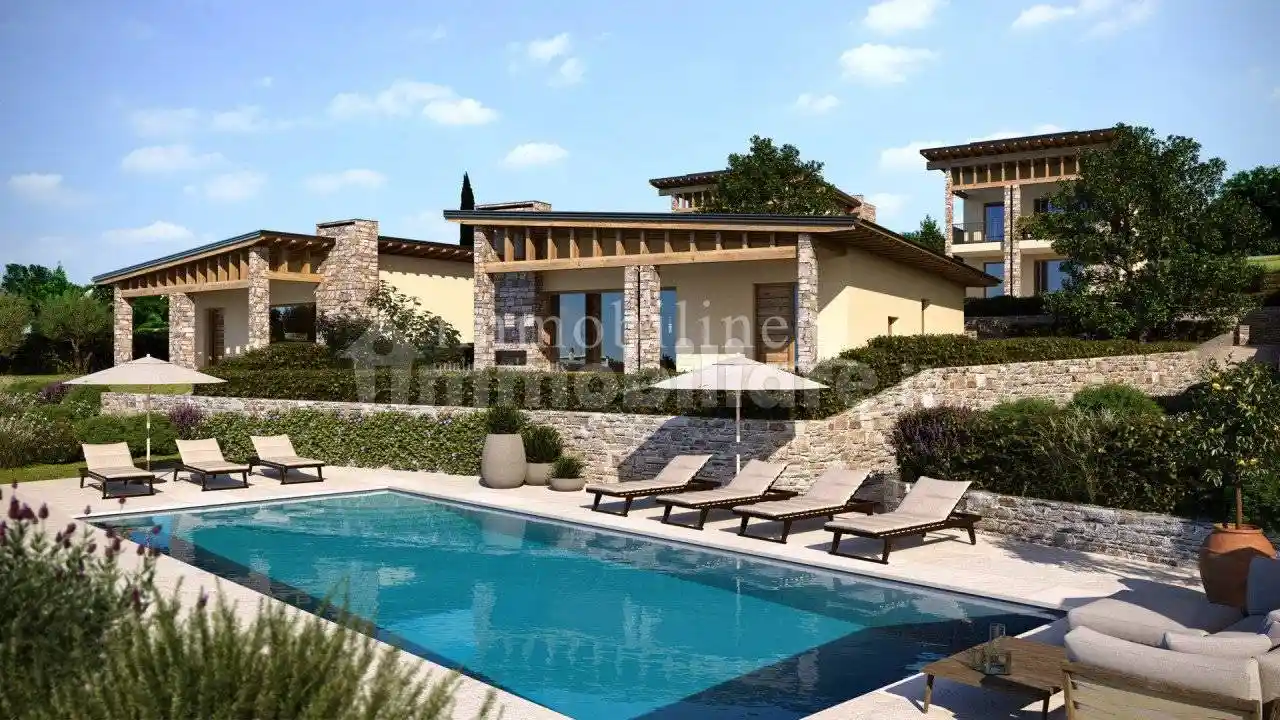 Villa in vendita a Lazise