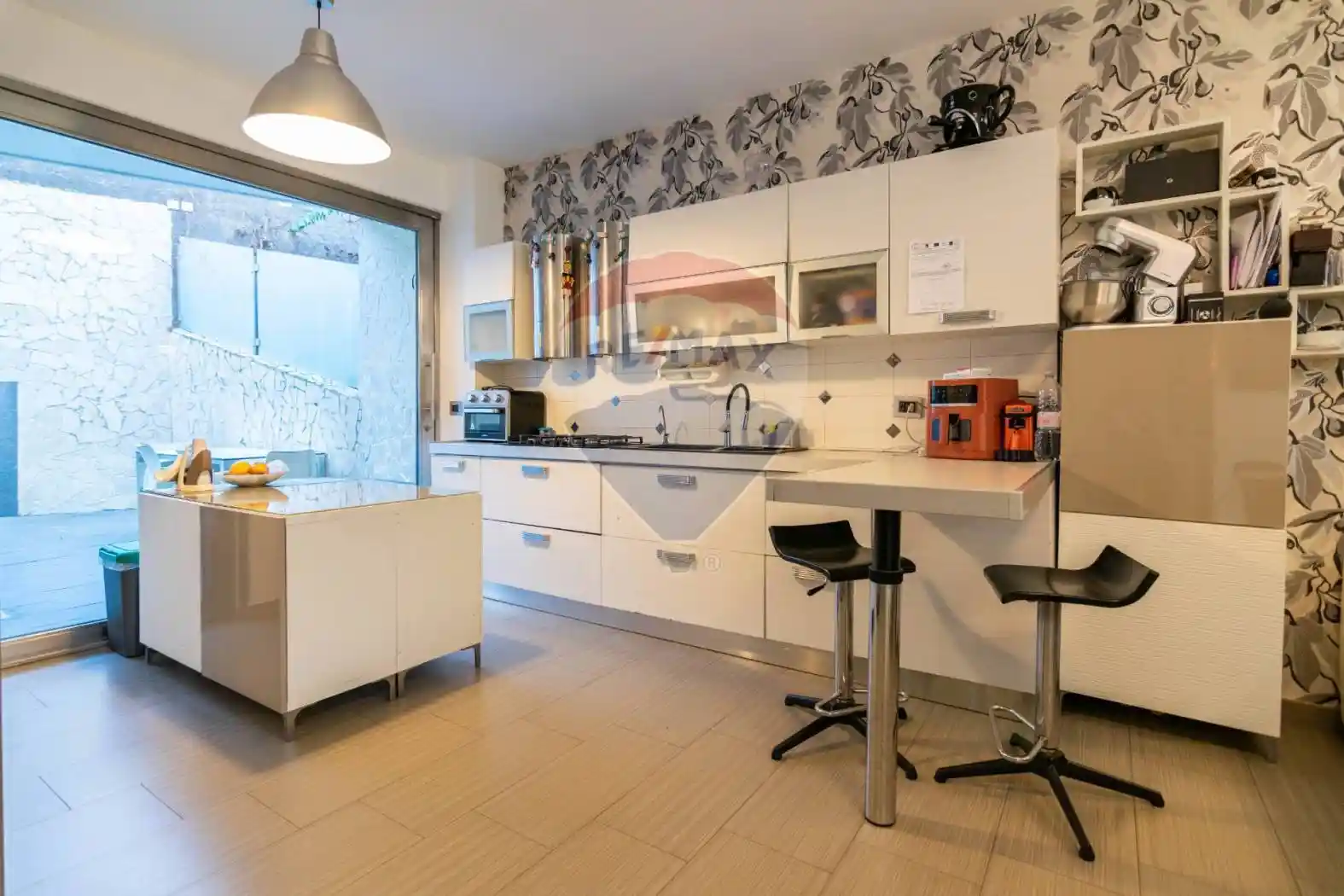 Appartamento in vendita a Aci Castello