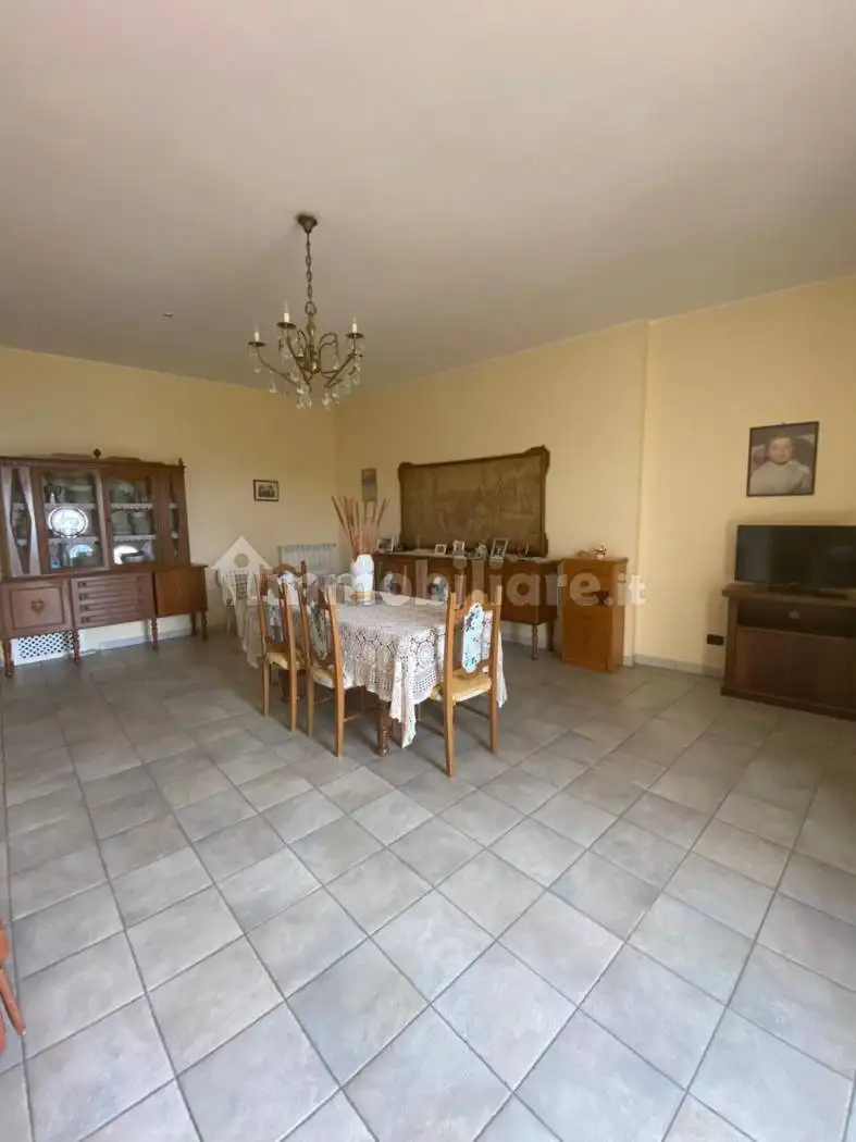 Appartamento in vendita a Stimigliano