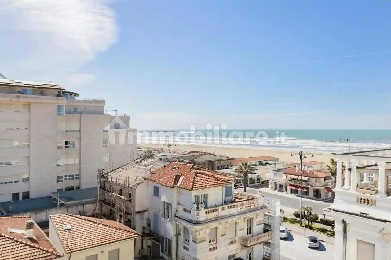 Loft in affitto a Viareggio