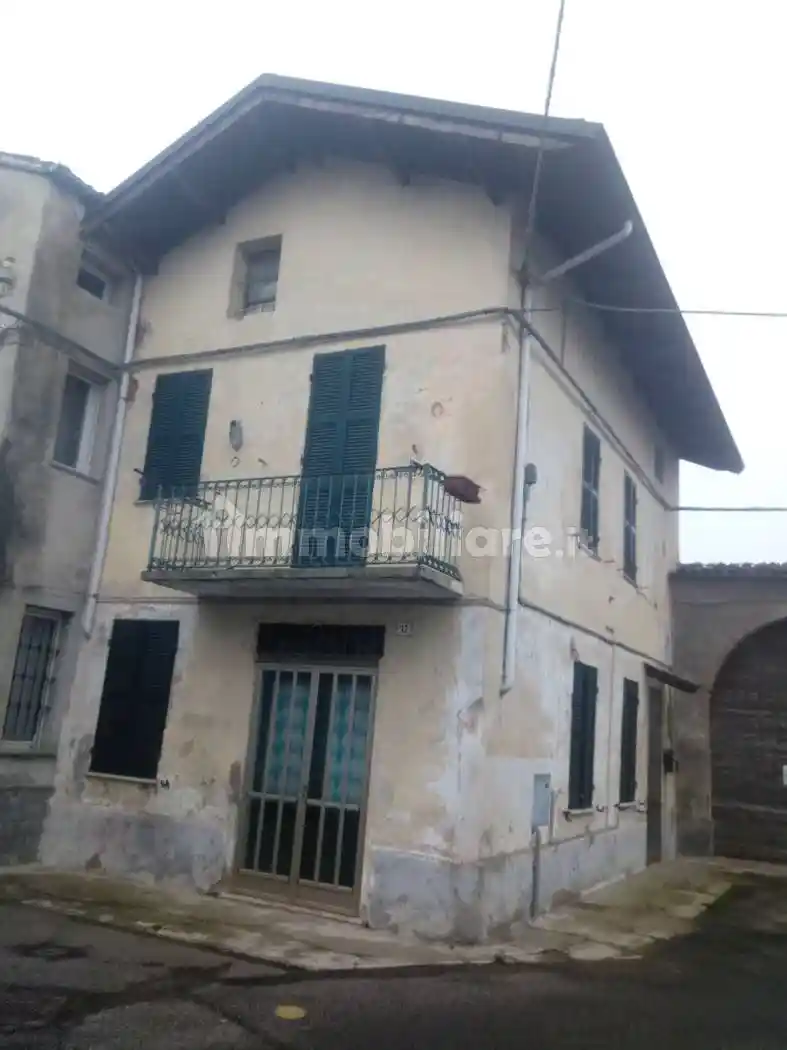Rustico - Casale in vendita a Balzola