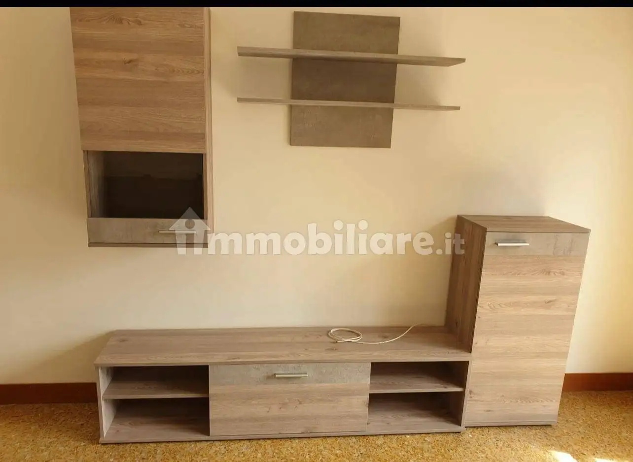 Appartamento in affitto a Pavia