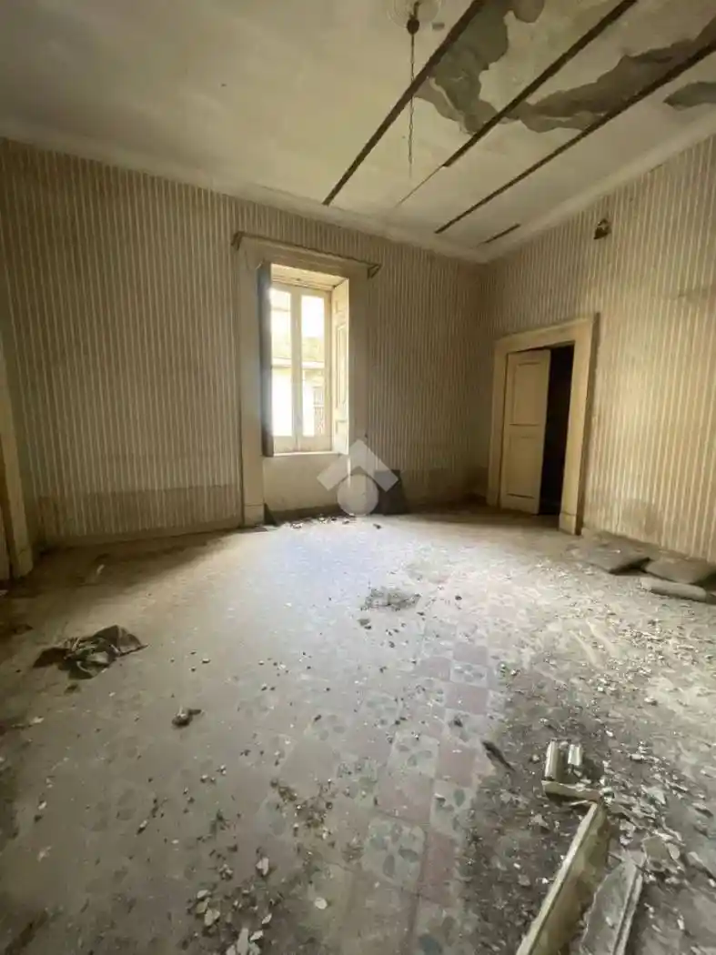 Palazzo - Edificio - foto 5