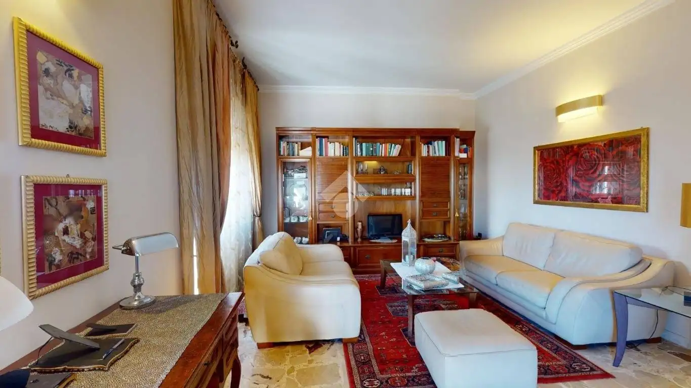 Casa indipendente in vendita a Brindisi