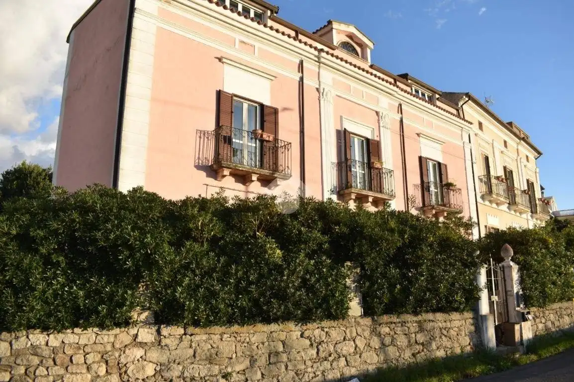 Casa indipendente in vendita a San Lucido