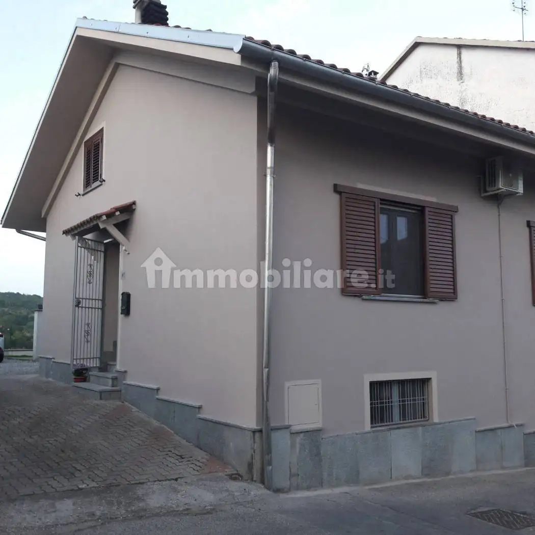 Villetta a schiera in vendita a Mombello Monferrato