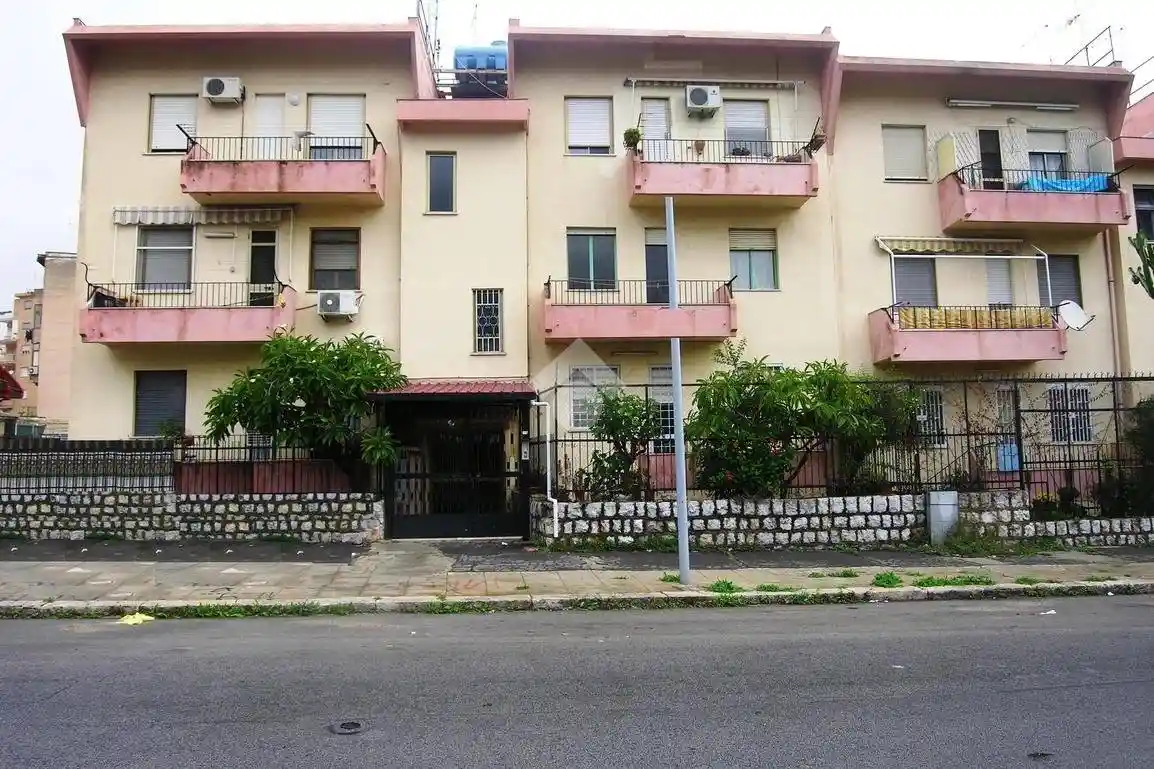 Appartamento in vendita a Palermo