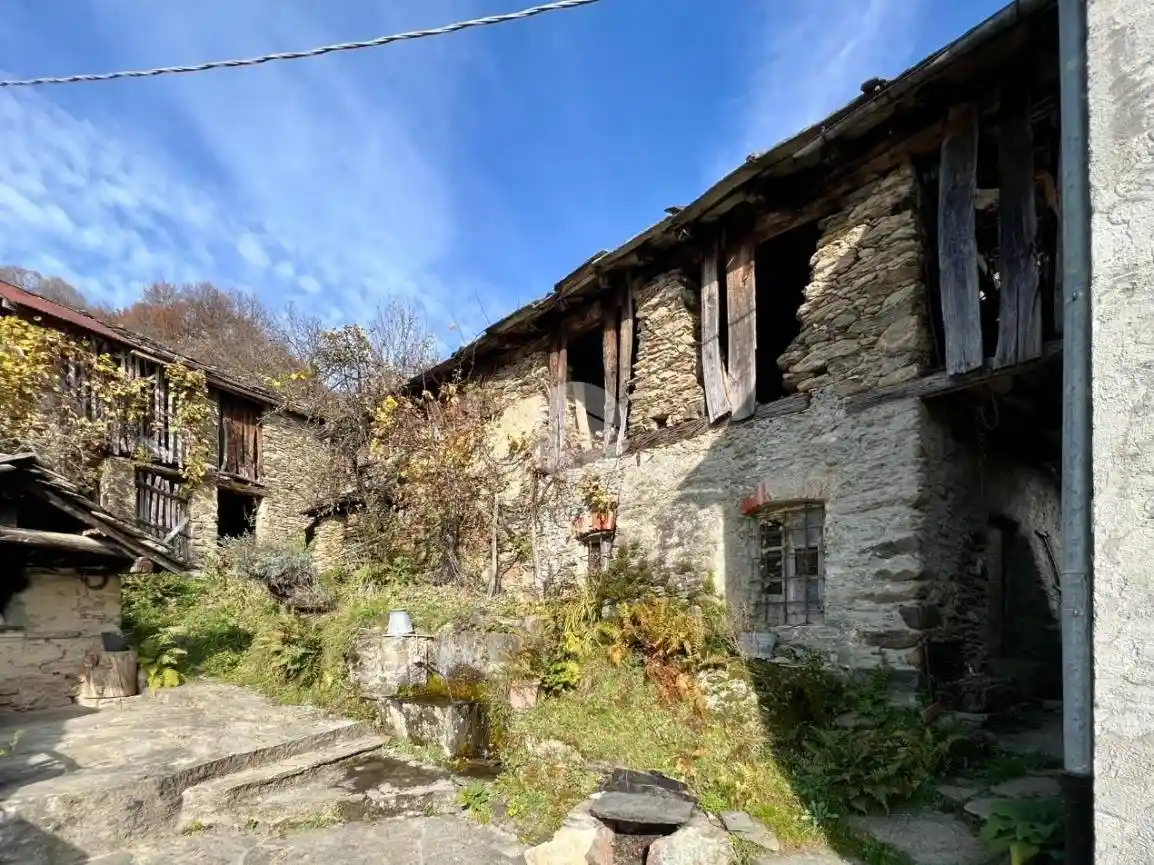 Rustico - Casale in vendita a Viù