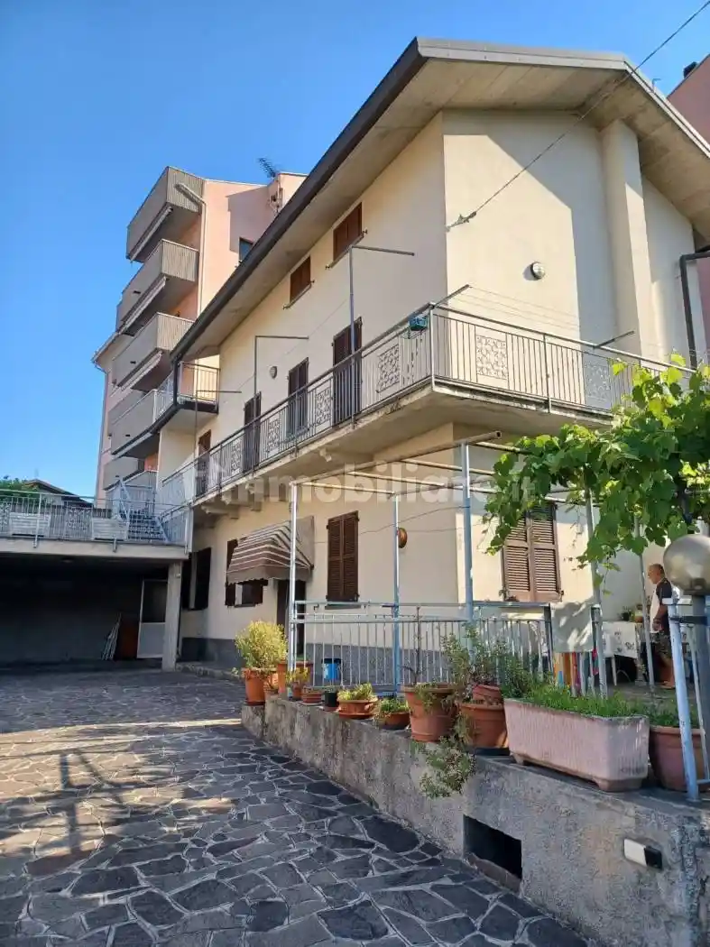 Villa in vendita a Calolziocorte