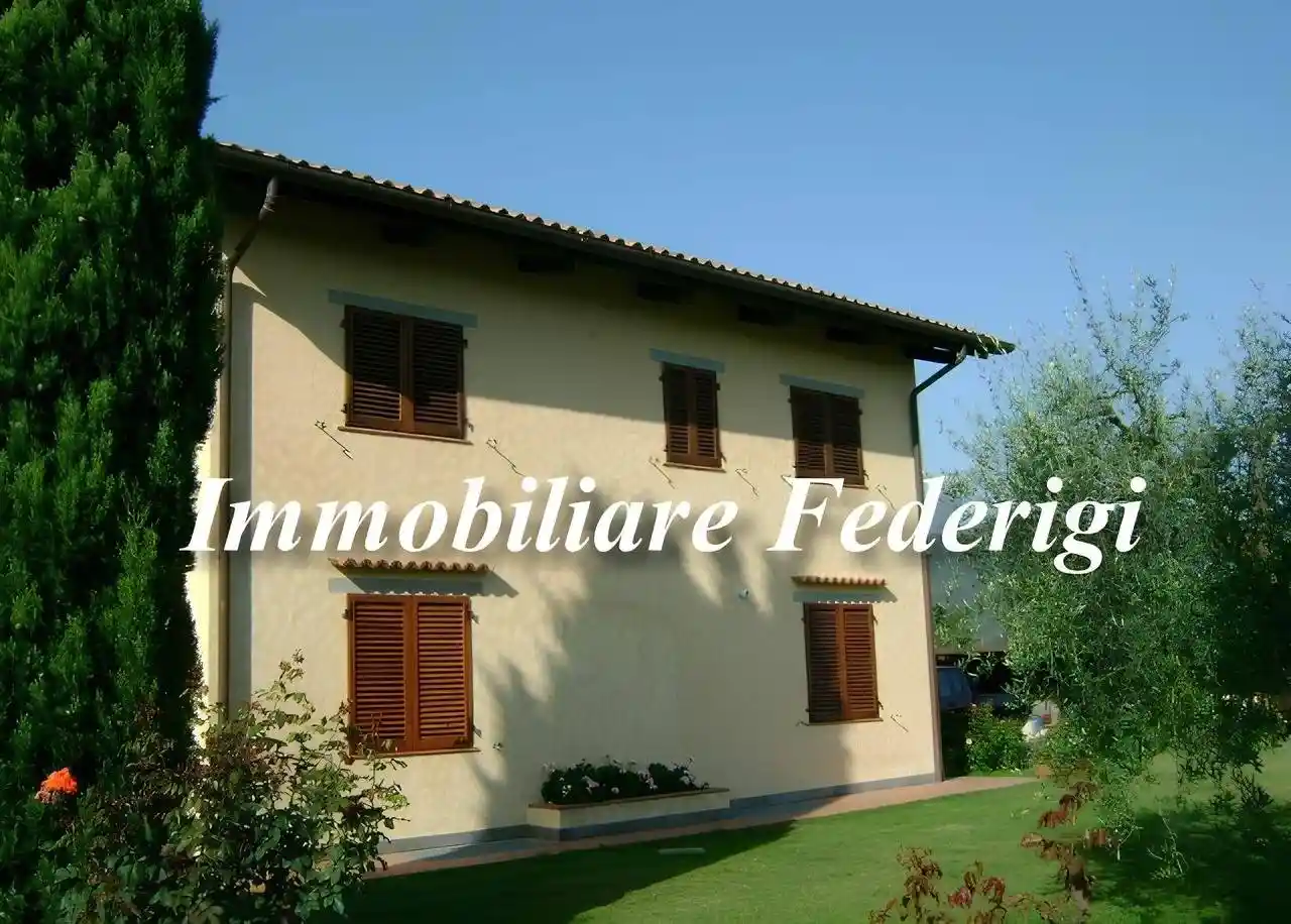 Rustico - Casale in vendita a Ameglia