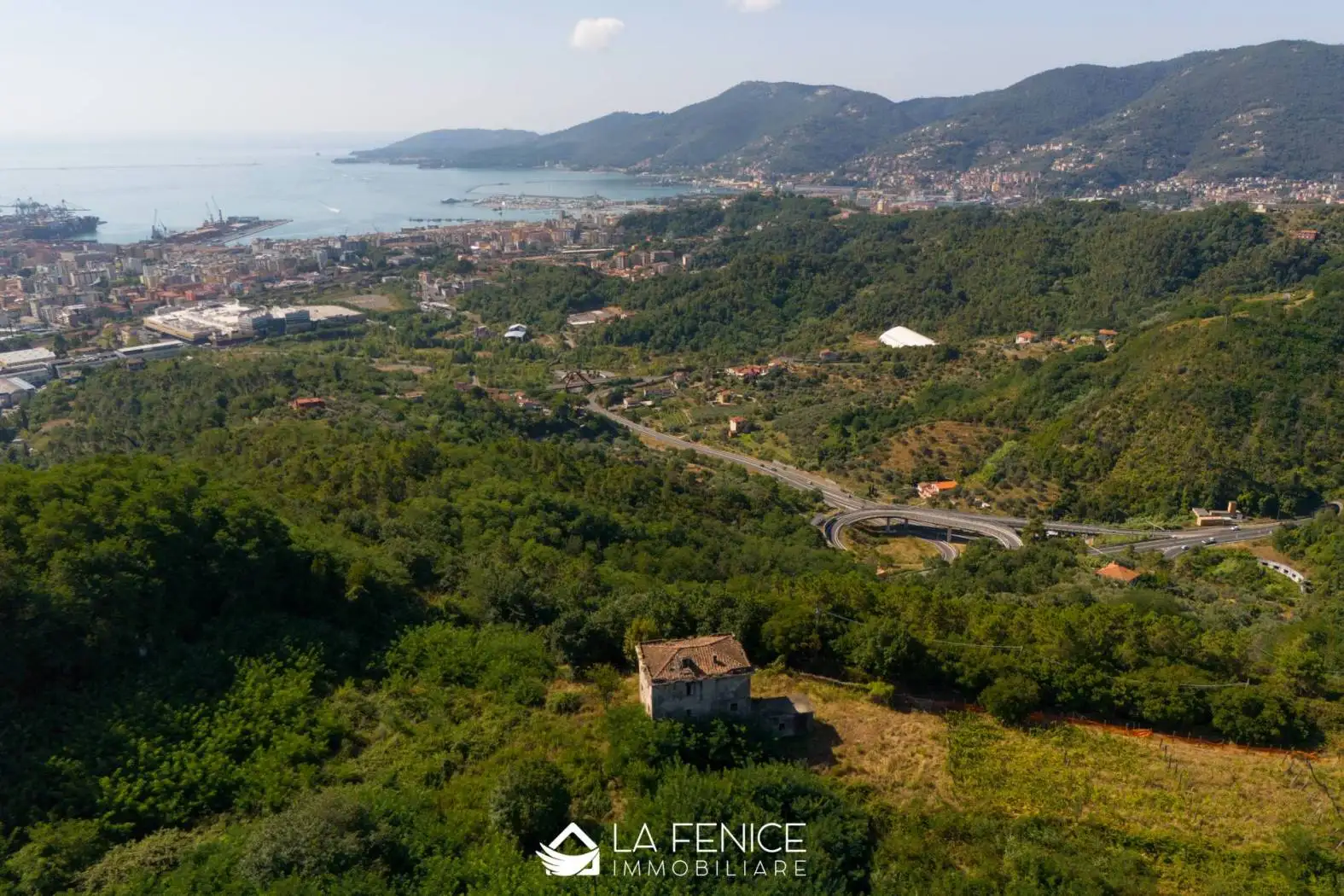 Rustico - Casale in vendita a La Spezia