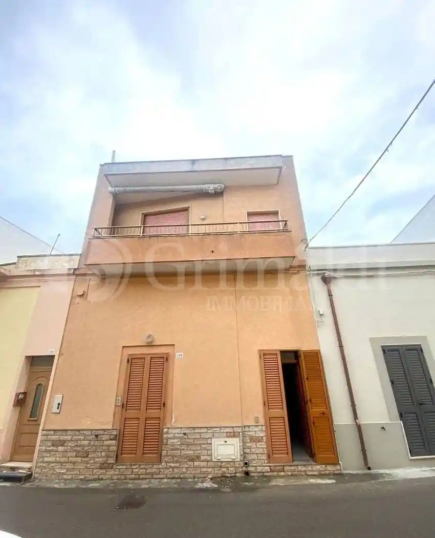 Casa indipendente in vendita a Tuglie