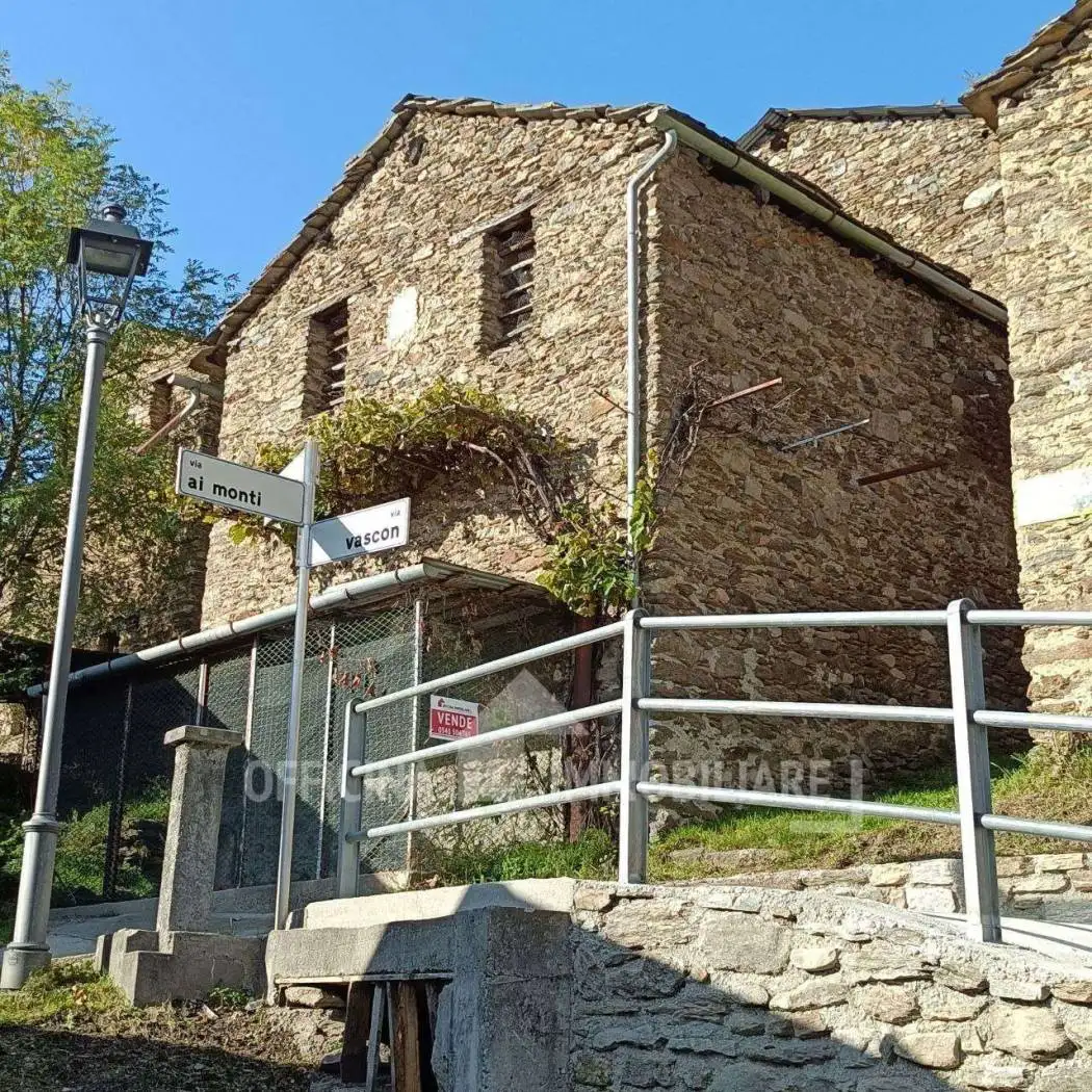 Rustico - Casale in vendita a Sueglio