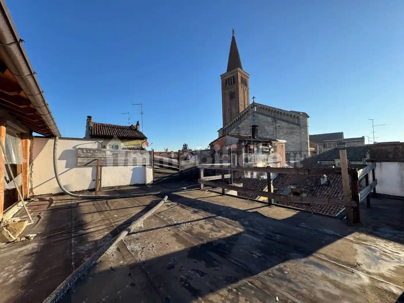 Casa indipendente in vendita a Piacenza