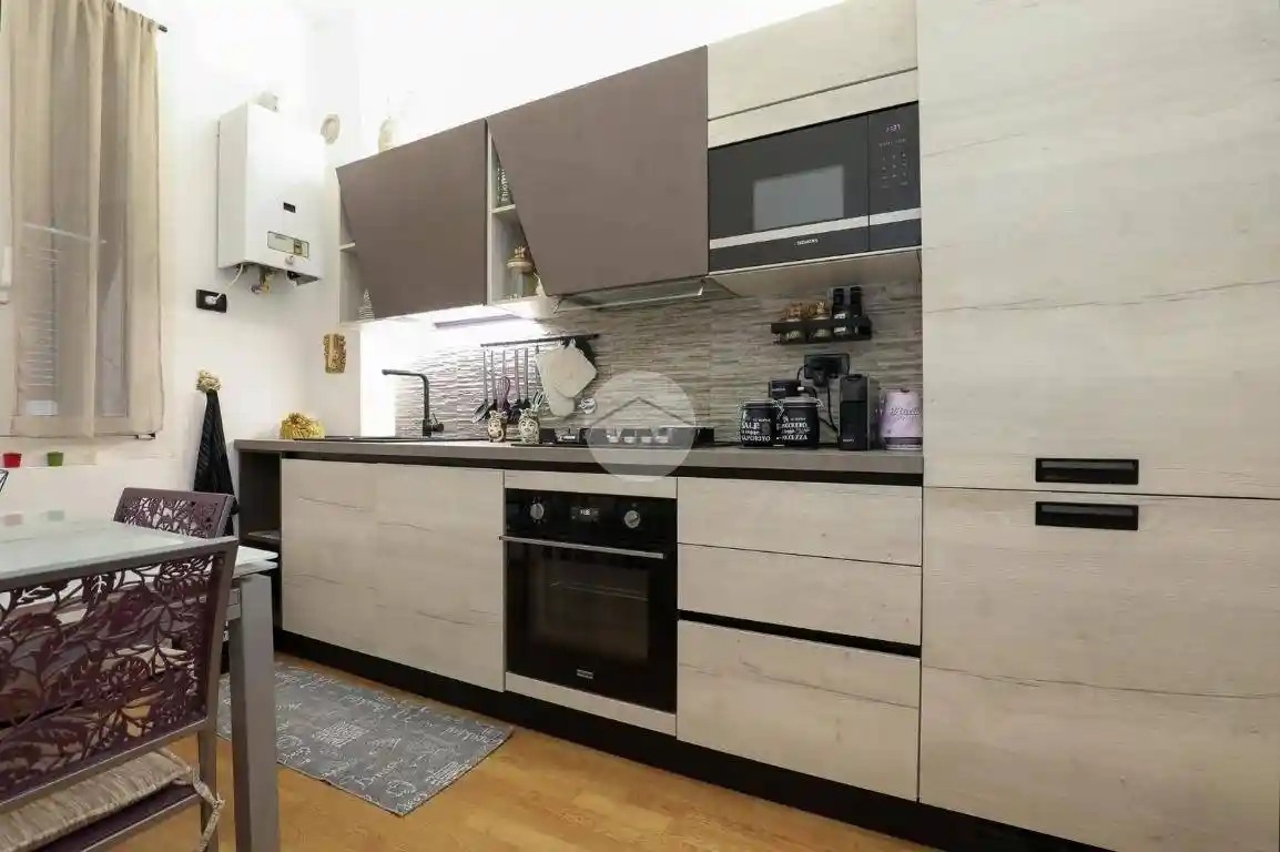 Appartamento in vendita a Genova