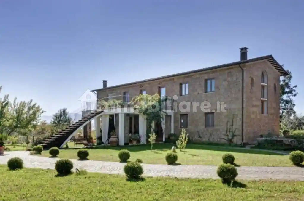 Rustico - Casale in vendita a Cave