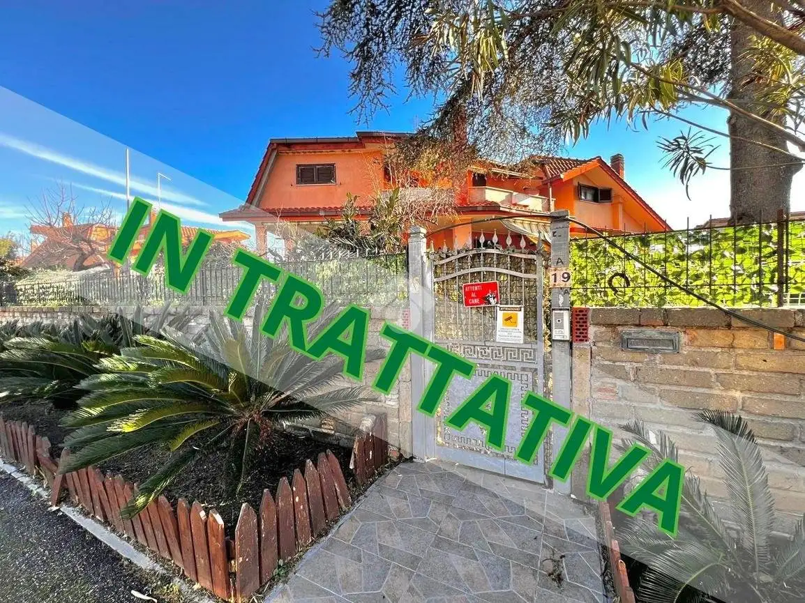 Villa in vendita a Ladispoli